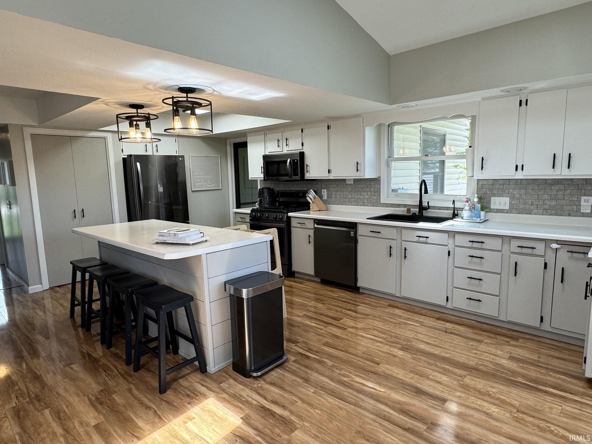 1834 Forest Edge Drive Mishawaka IN 46544