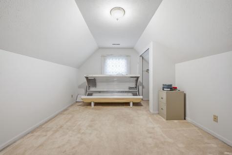 92 W Golfbrook Drive Portland IN 47371