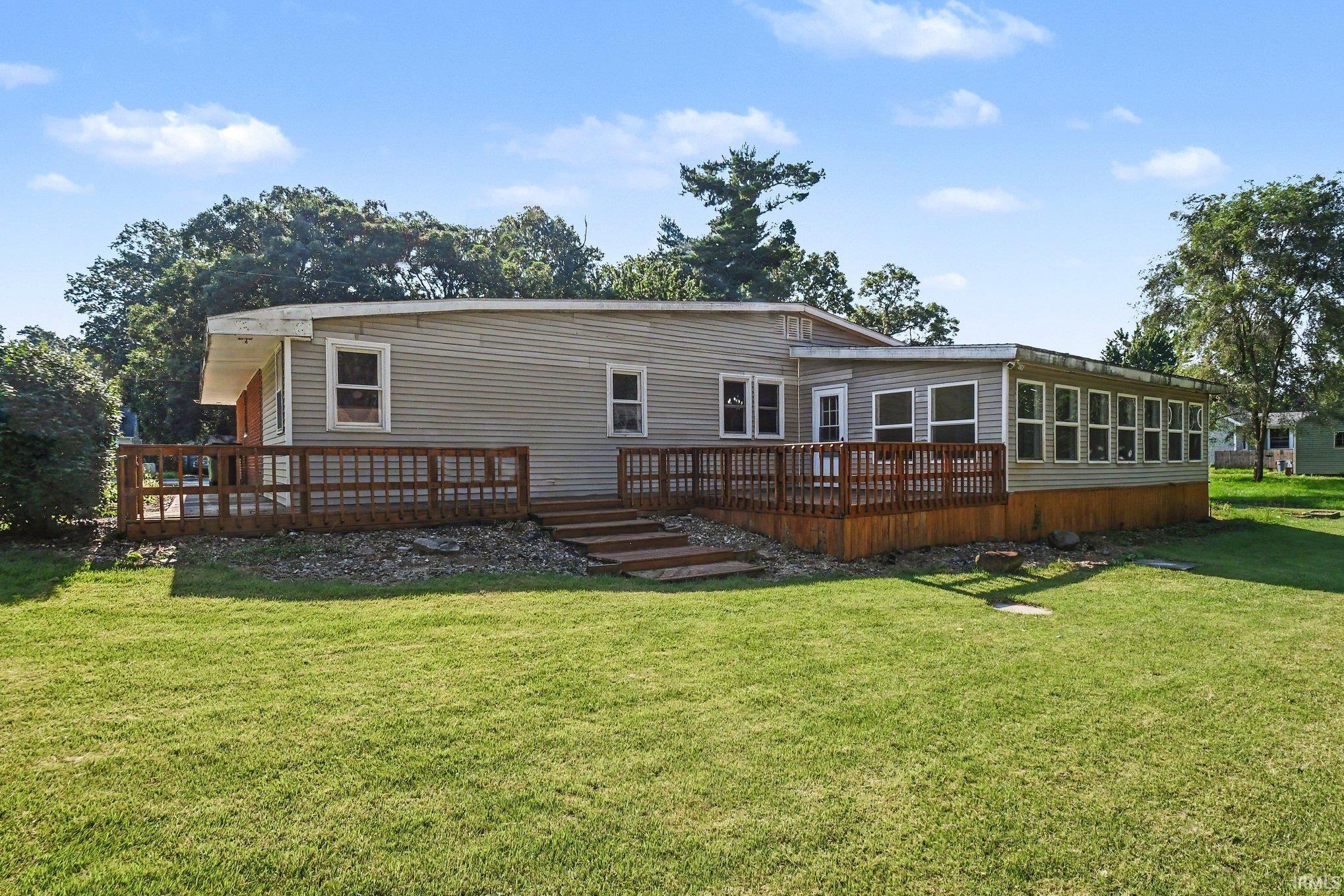 55207 Glenn Road South Bend IN 46628