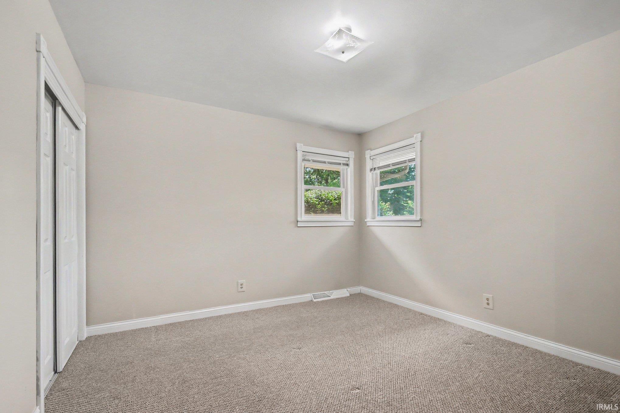 55207 Glenn Road South Bend IN 46628