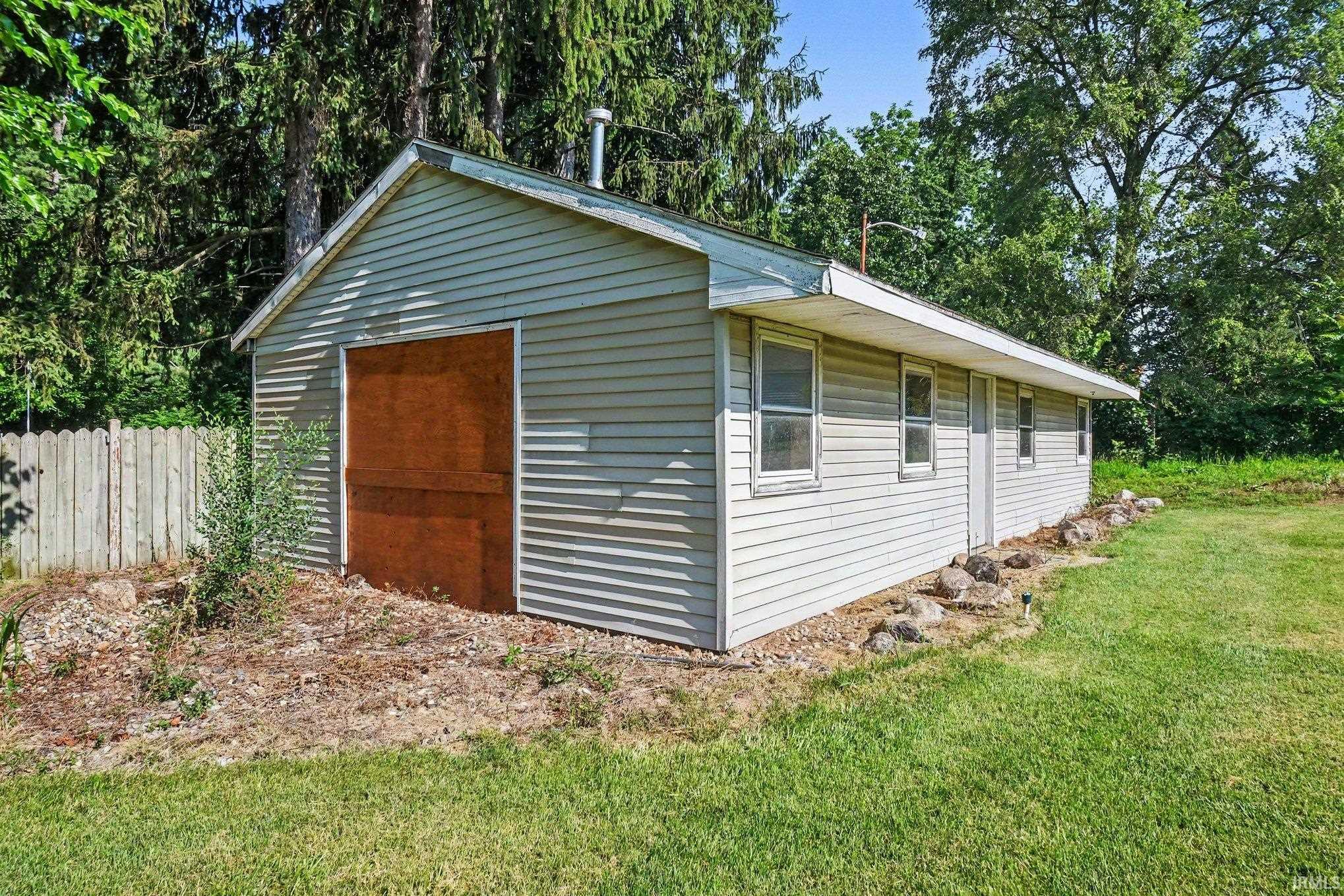 55207 Glenn Road South Bend IN 46628