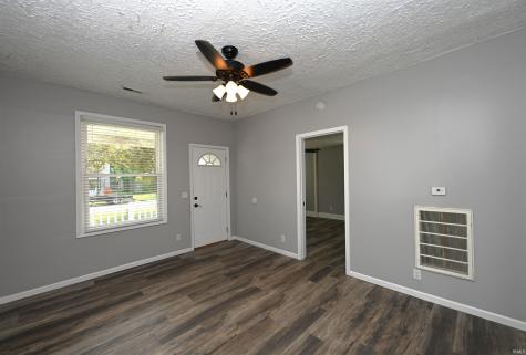 606 S Market Street Winamac IN 46996