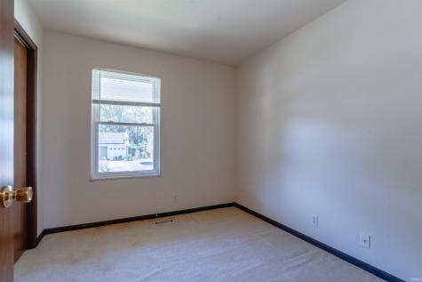 7601 Rock Creek Lane Evansville IN 47711