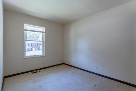 7601 Rock Creek Lane Evansville IN 47711