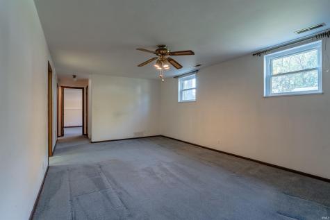 7601 Rock Creek Lane Evansville IN 47711
