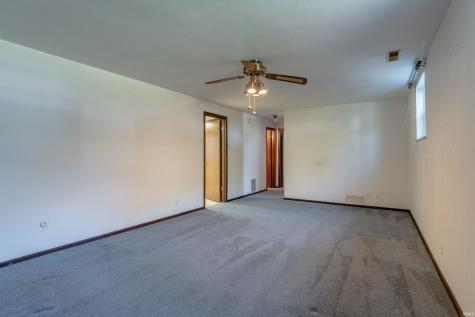 7601 Rock Creek Lane Evansville IN 47711