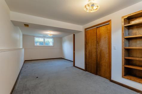 7601 Rock Creek Lane Evansville IN 47711