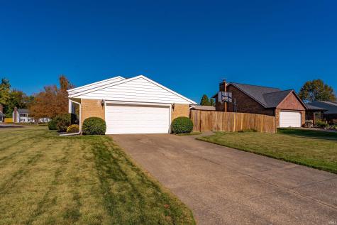 7601 Rock Creek Lane Evansville IN 47711