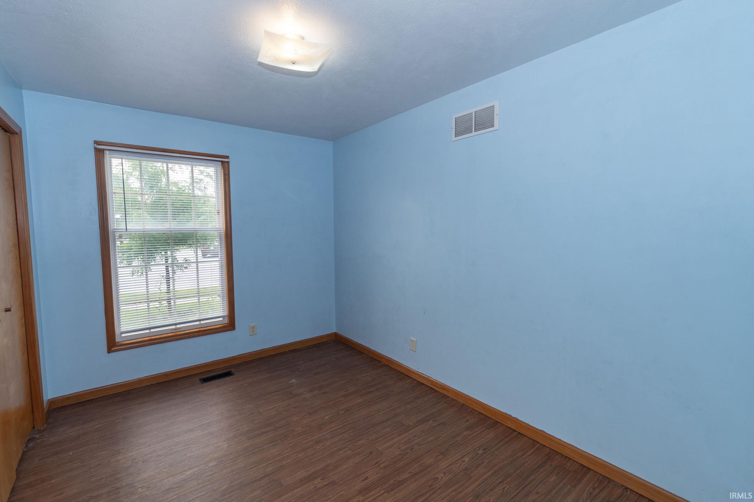 2611 Wynnewood Ct Court Goshen IN 46526