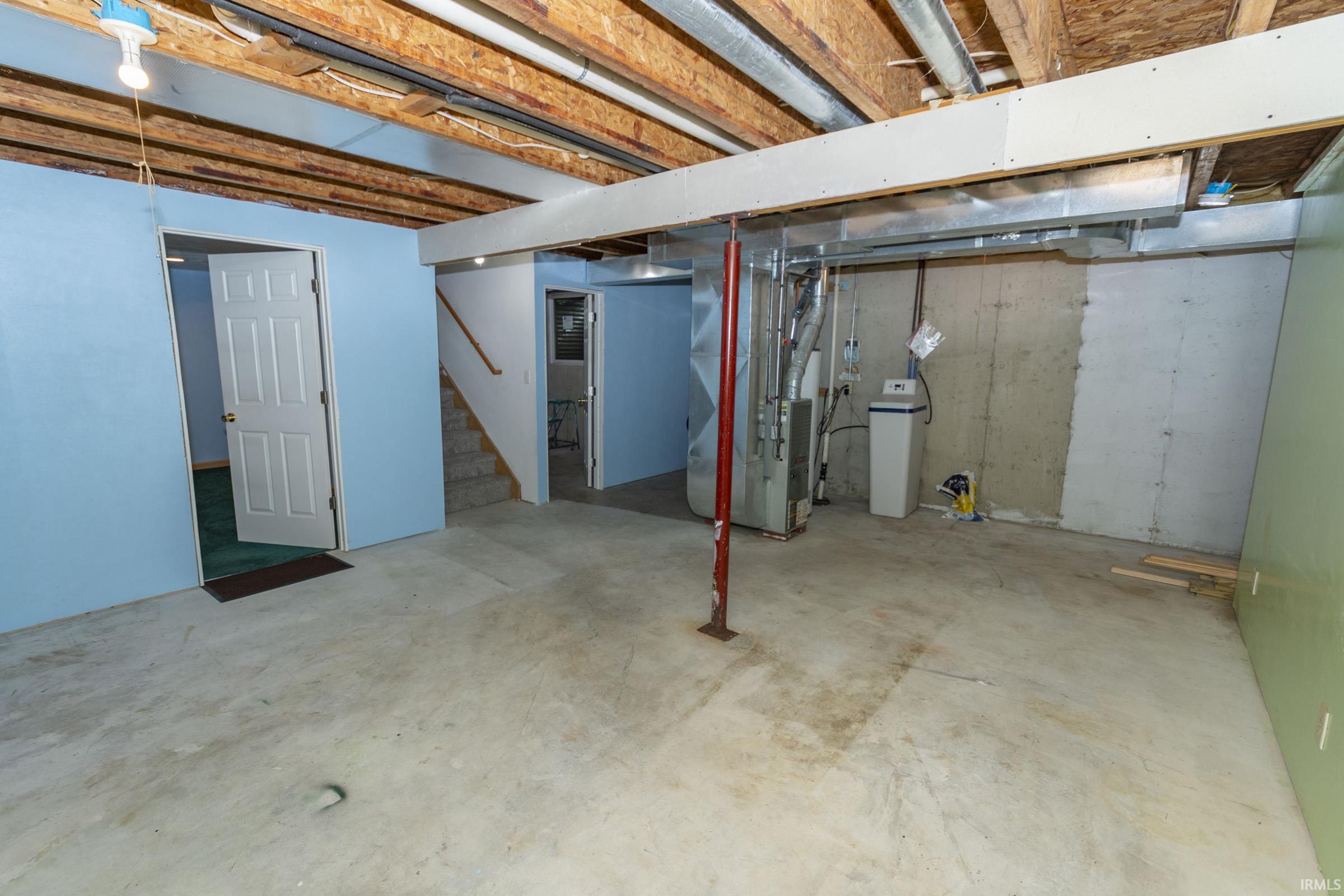 2611 Wynnewood Ct Court Goshen IN 46526
