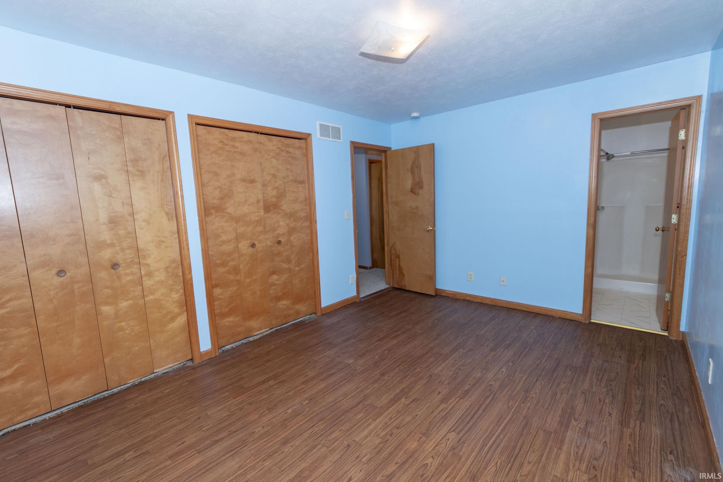 2611 Wynnewood Ct Court Goshen IN 46526