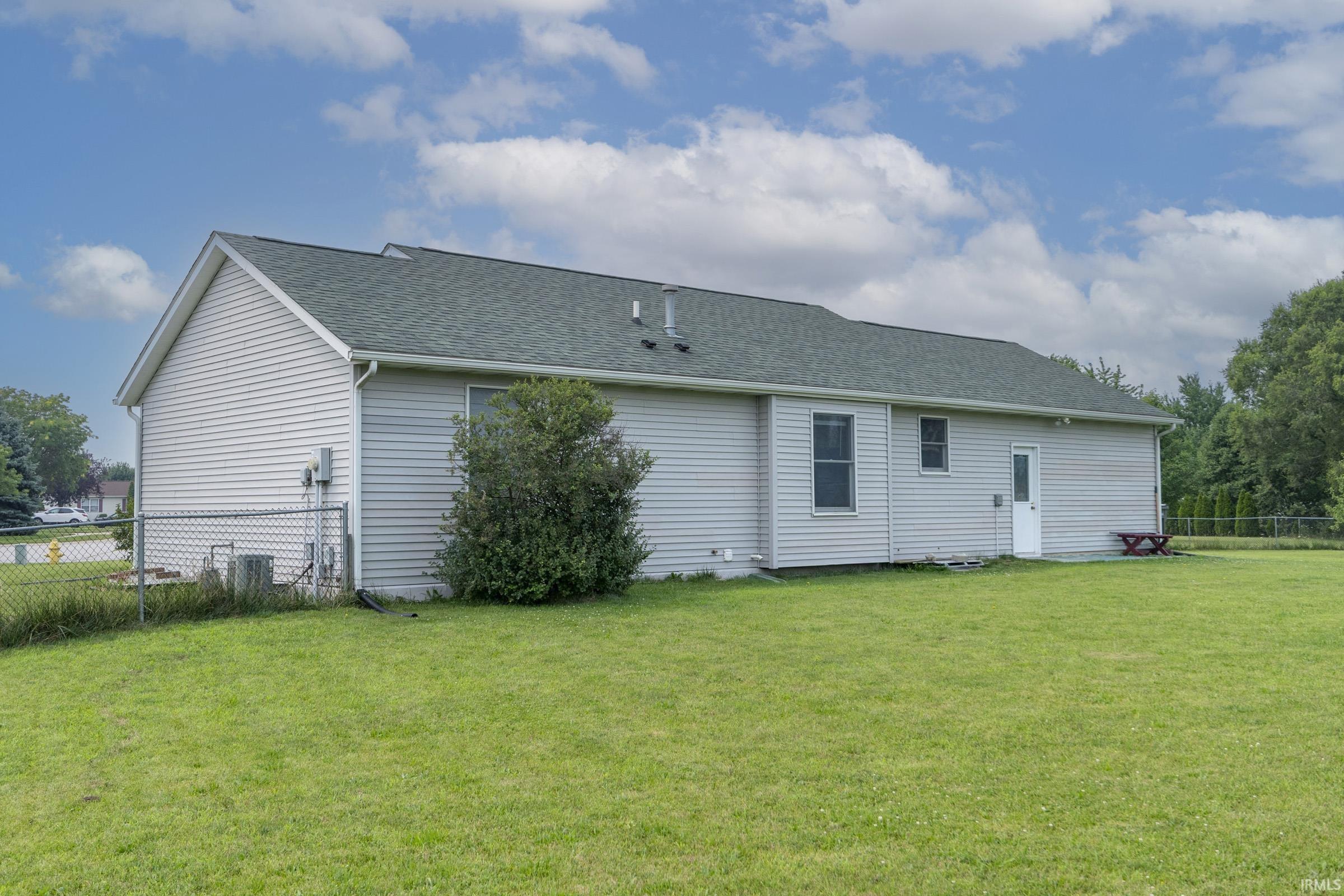 2611 Wynnewood Ct Court Goshen IN 46526