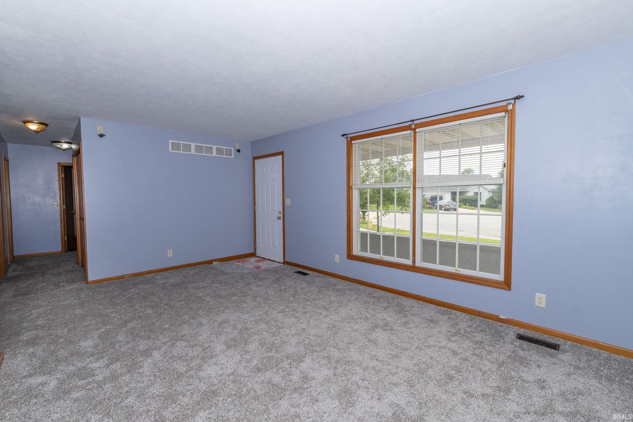 2611 Wynnewood Ct Court Goshen IN 46526