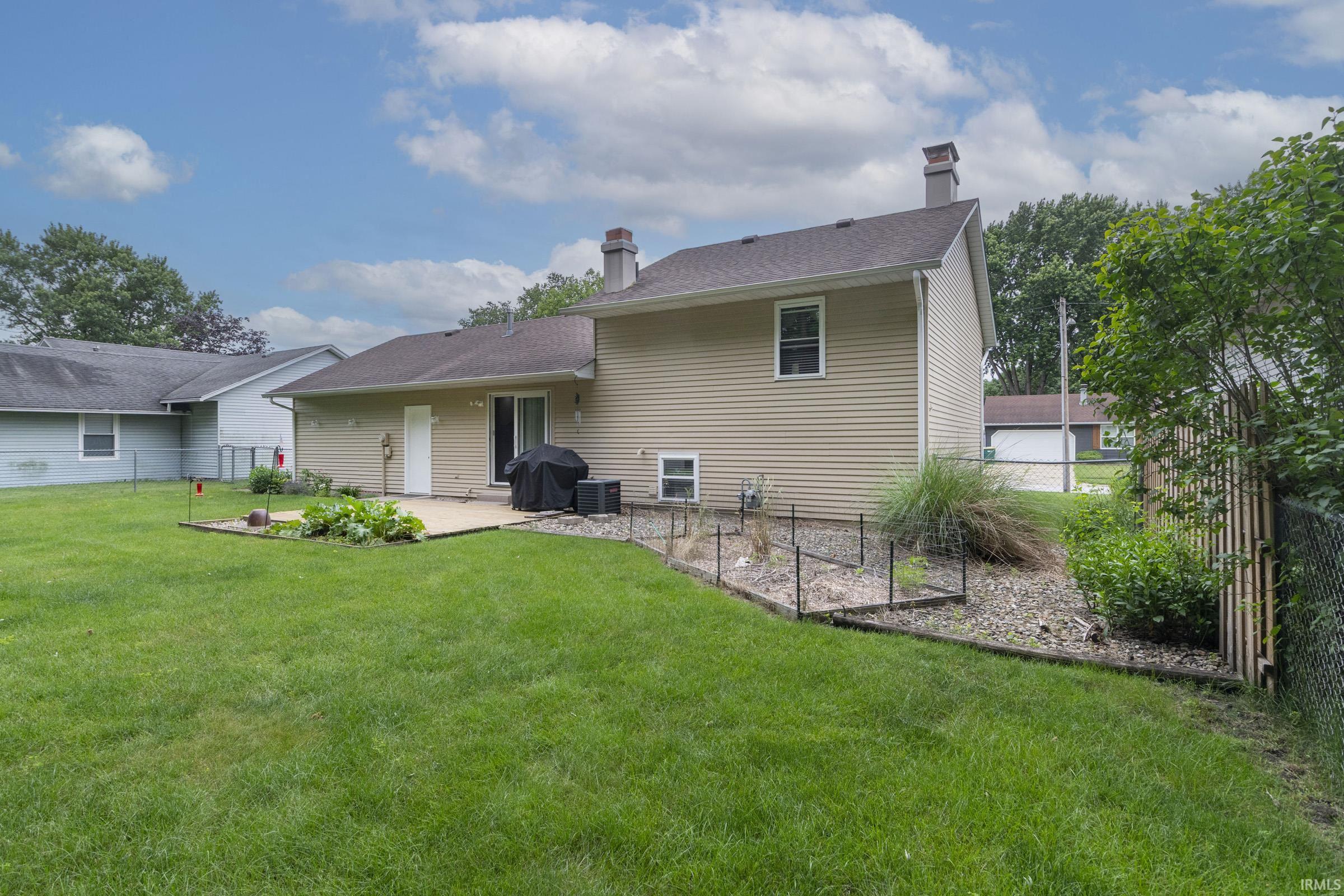 1532 Blanchard Drive Mishawaka IN 46544