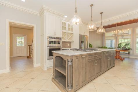 8310 Remington Drive Evansville IN 47711
