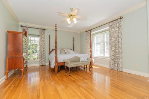8310 Remington Drive Evansville IN 47711