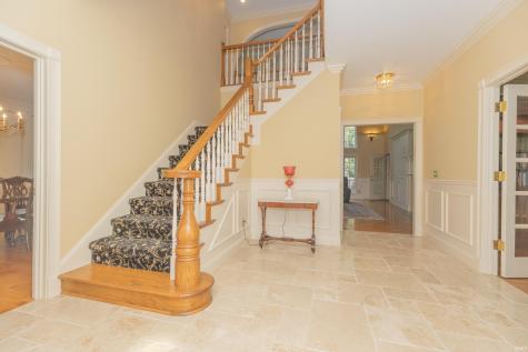 8310 Remington Drive Evansville IN 47711
