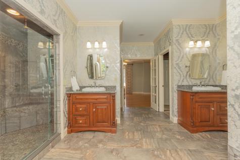 8310 Remington Drive Evansville IN 47711