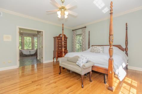 8310 Remington Drive Evansville IN 47711
