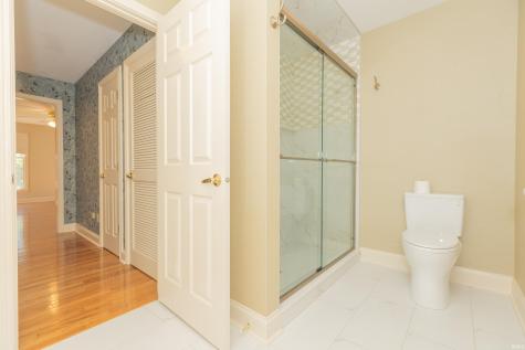 8310 Remington Drive Evansville IN 47711