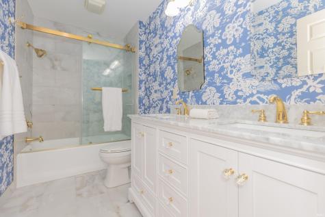 8310 Remington Drive Evansville IN 47711