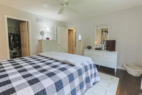 17977 Ashmont Place South Bend IN 46635