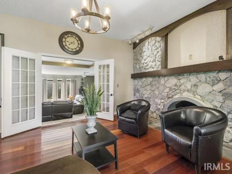1609 S 525 E Marion IN 46953