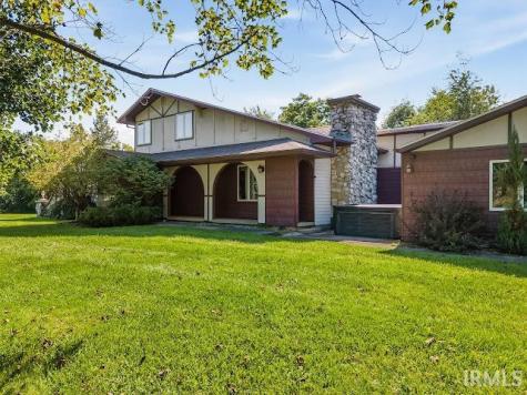 1609 S 525 E Marion IN 46953