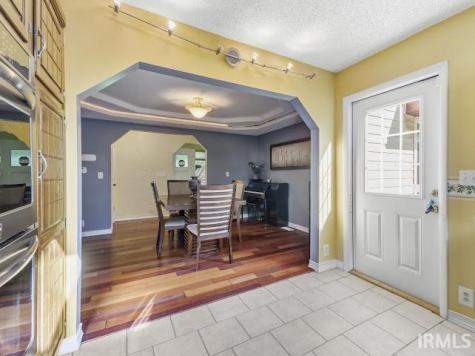 1609 S 525 E Marion IN 46953