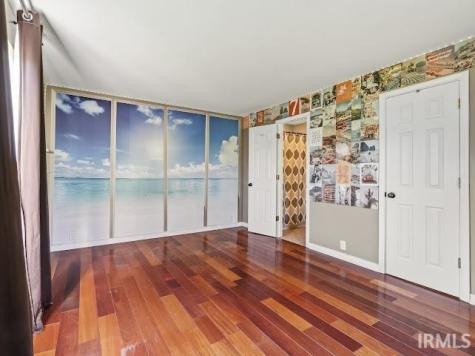 1609 S 525 E Marion IN 46953