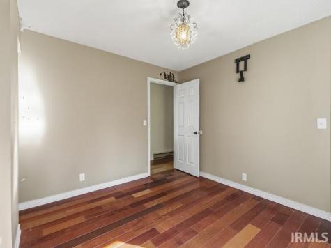 1609 S 525 E Marion IN 46953
