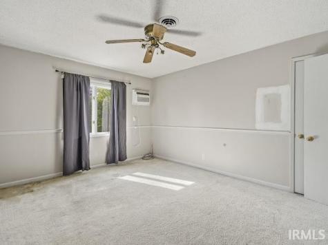 1609 S 525 E Marion IN 46953