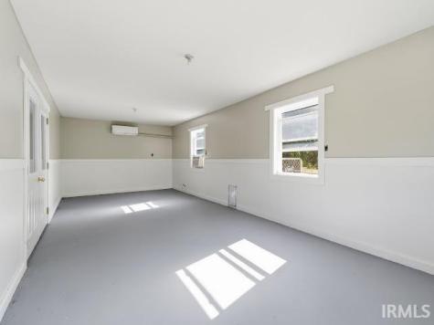 1609 S 525 E Marion IN 46953