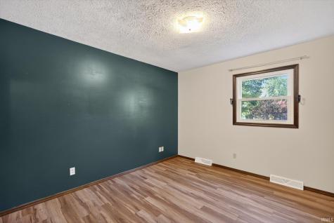 7002 W Lori Ann Lane Bloomington IN 47403