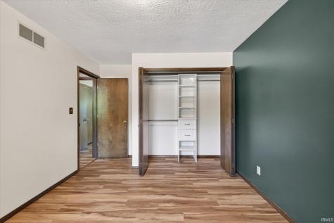 7002 W Lori Ann Lane Bloomington IN 47403