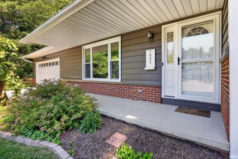 7002 W Lori Ann Lane Bloomington IN 47403