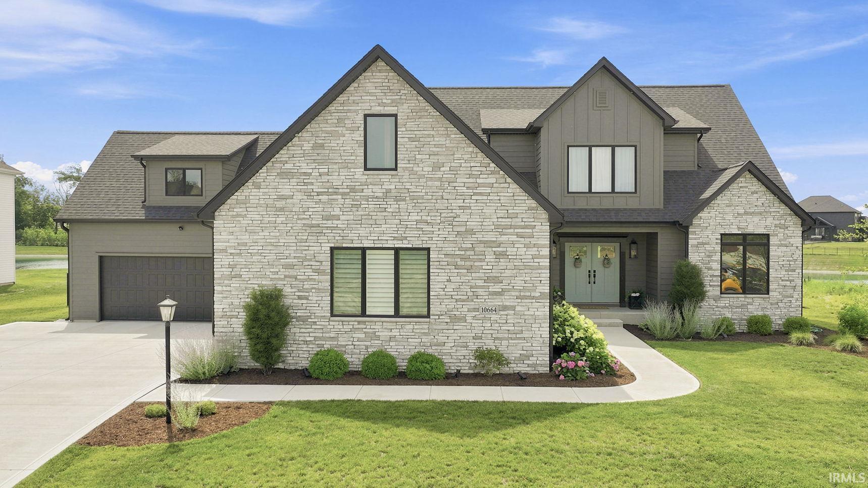 10664 Chestnut Creek Boulevard Fort Wayne IN 46814