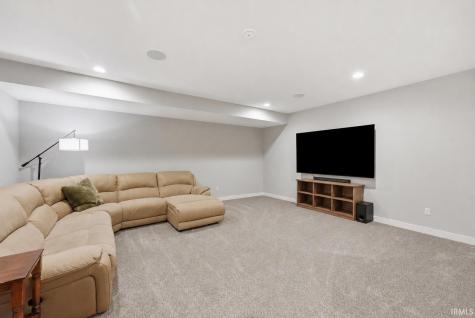 10664 Chestnut Creek Boulevard Fort Wayne IN 46814