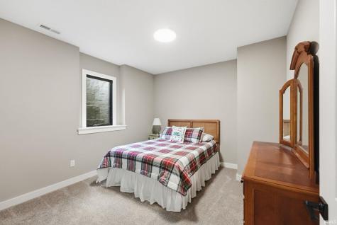 10664 Chestnut Creek Boulevard Fort Wayne IN 46814