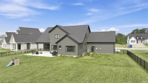10664 Chestnut Creek Boulevard Fort Wayne IN 46814