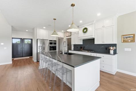 10664 Chestnut Creek Boulevard Fort Wayne IN 46814