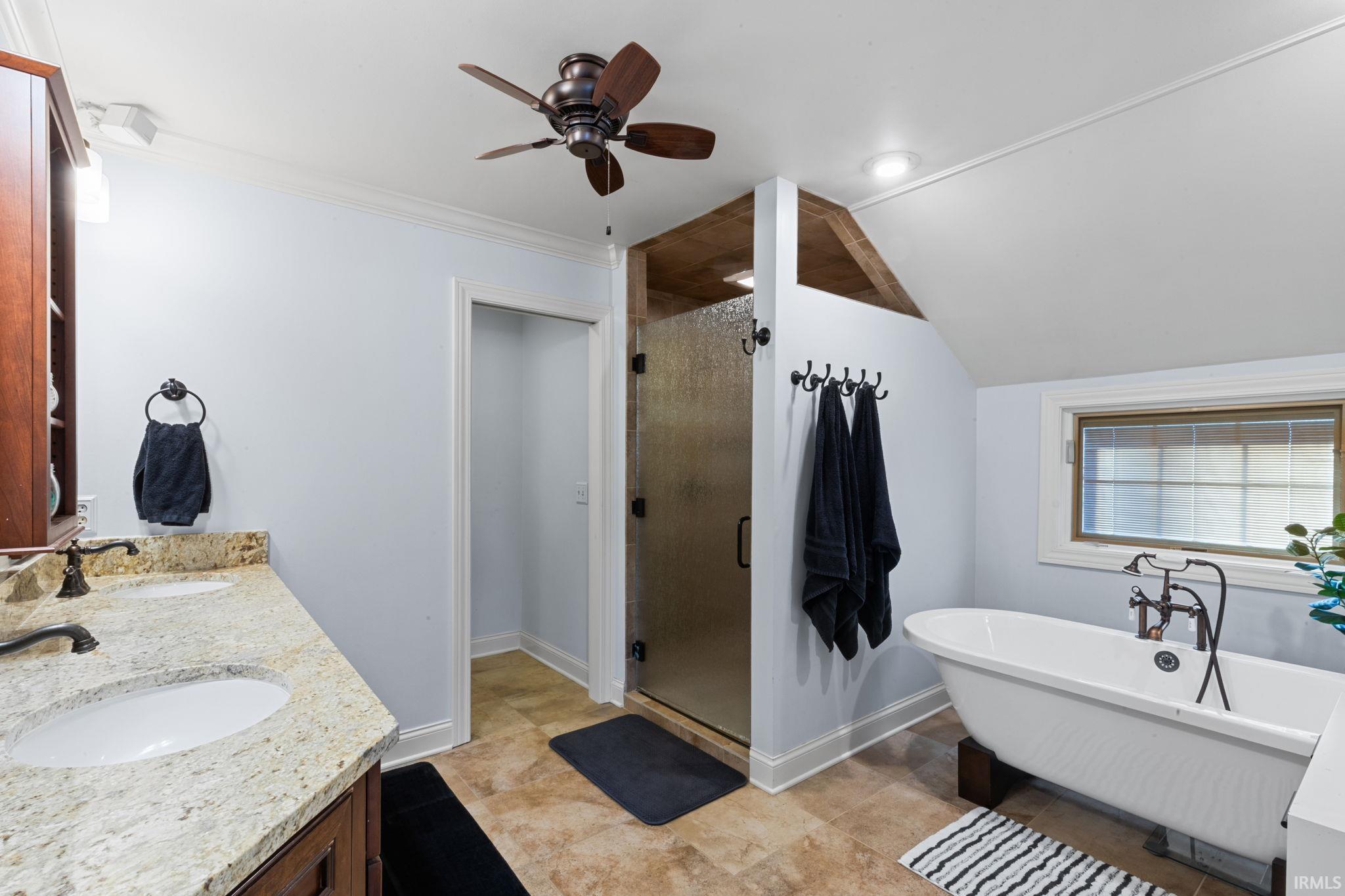 54511 Hunters Court Elkhart IN 46514