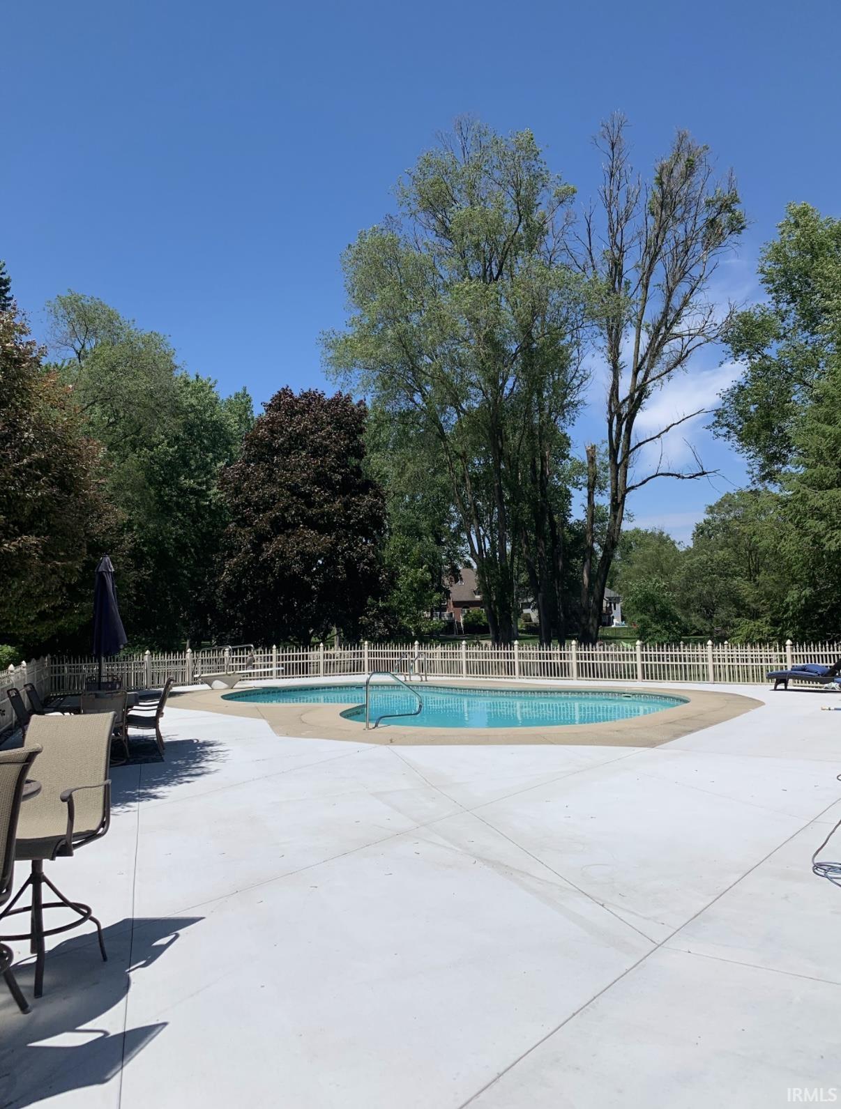 54511 Hunters Court Elkhart IN 46514