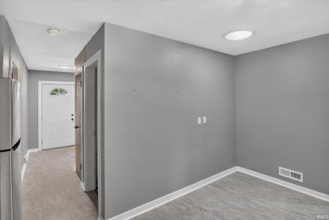 227 Devonshire Drive South Bend IN 46615