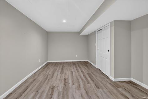227 Devonshire Drive South Bend IN 46615