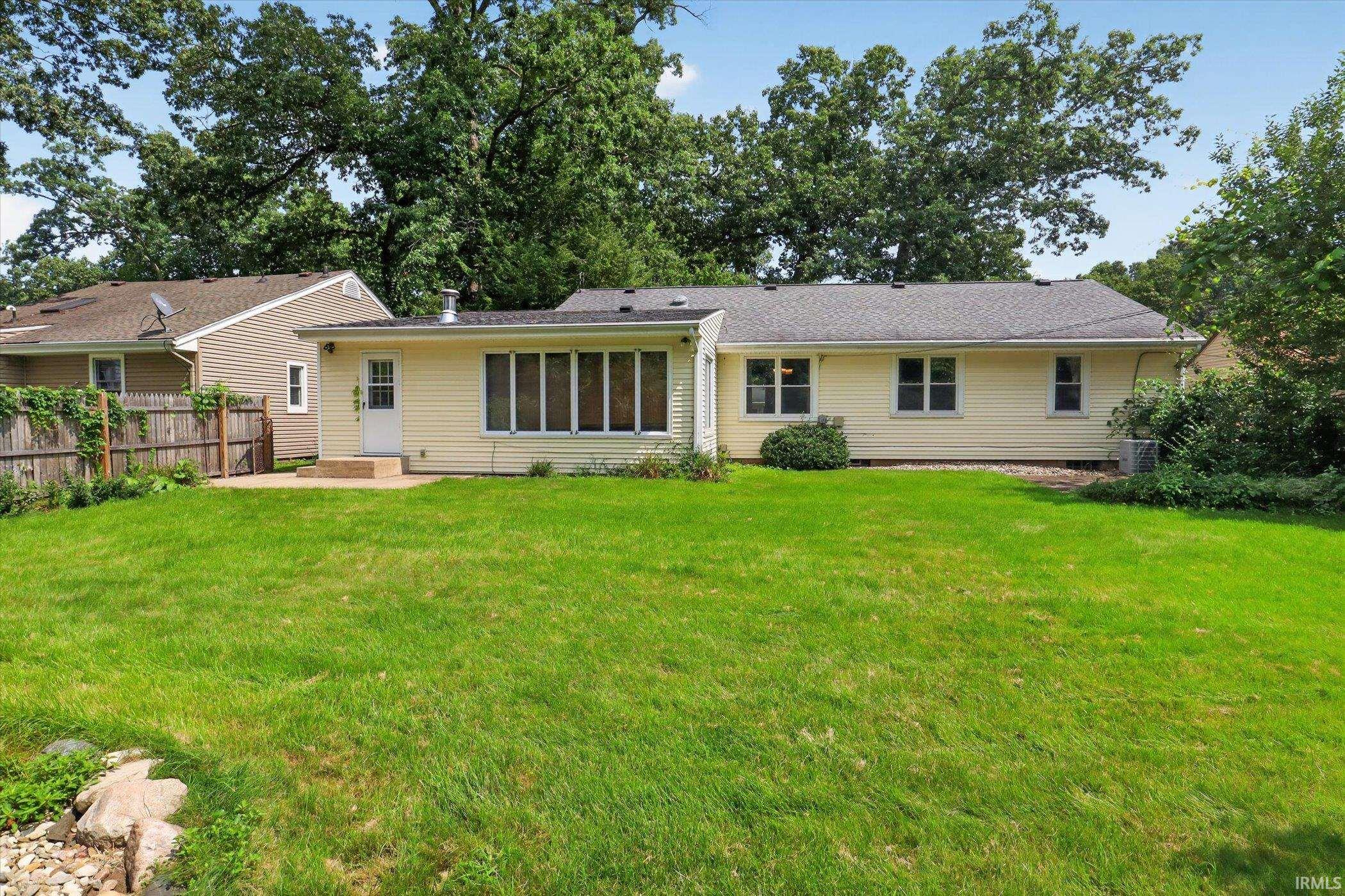 227 Devonshire Drive South Bend IN 46615
