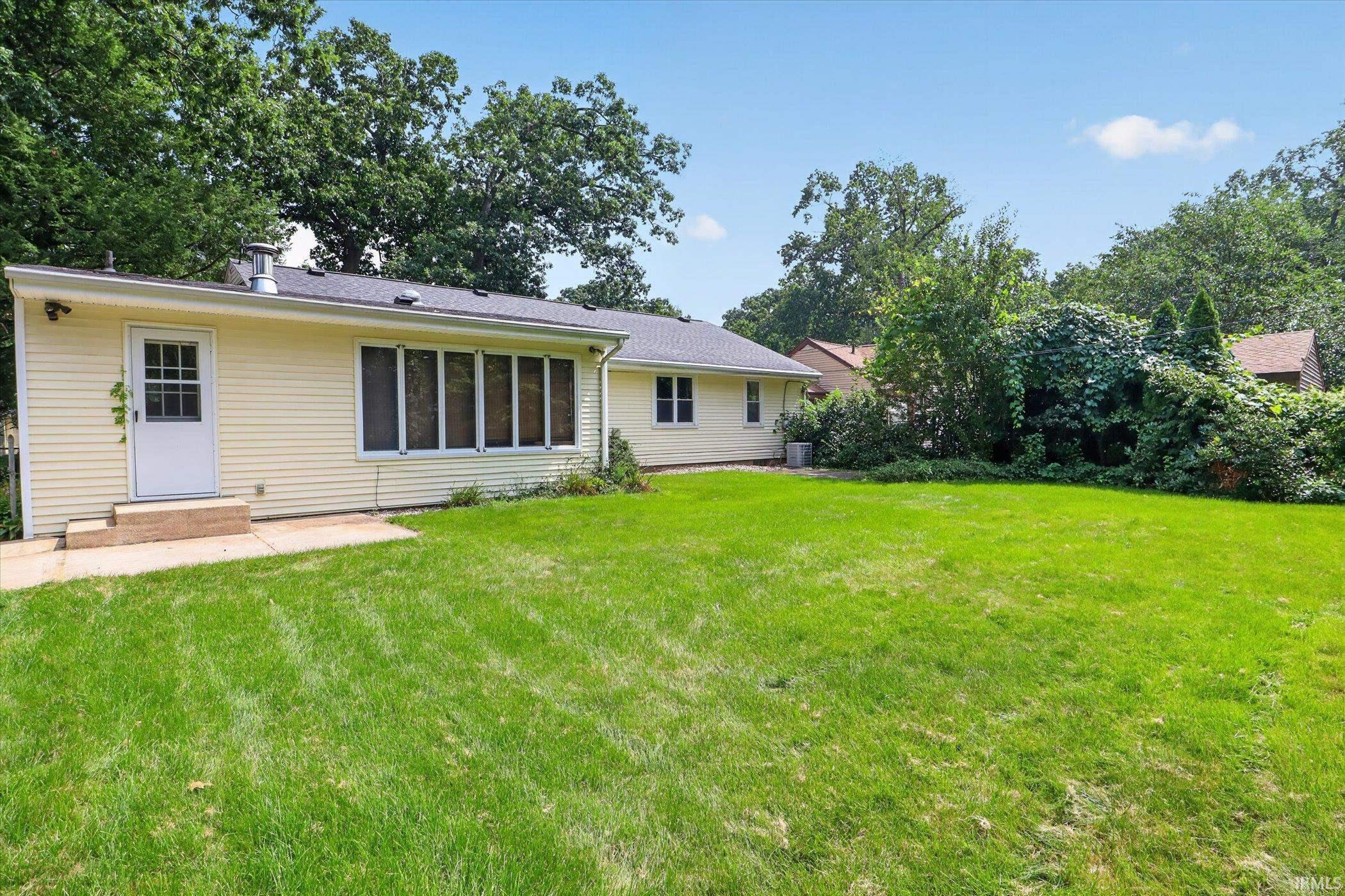 227 Devonshire Drive South Bend IN 46615