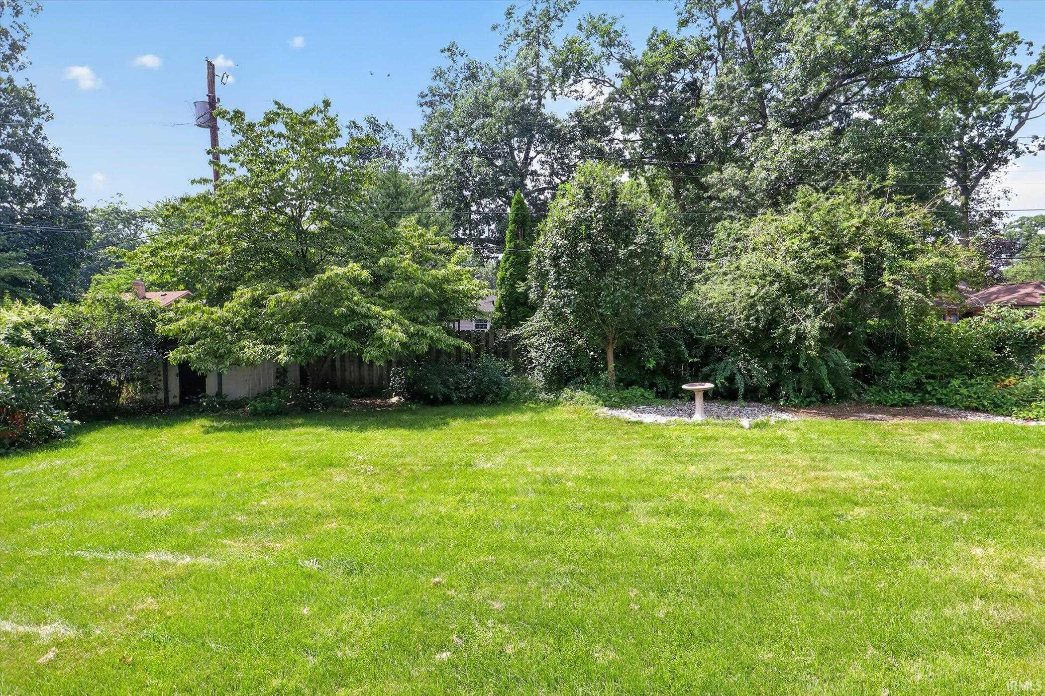 227 Devonshire Drive South Bend IN 46615