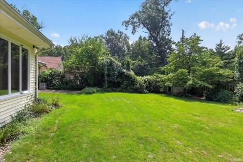 227 Devonshire Drive South Bend IN 46615