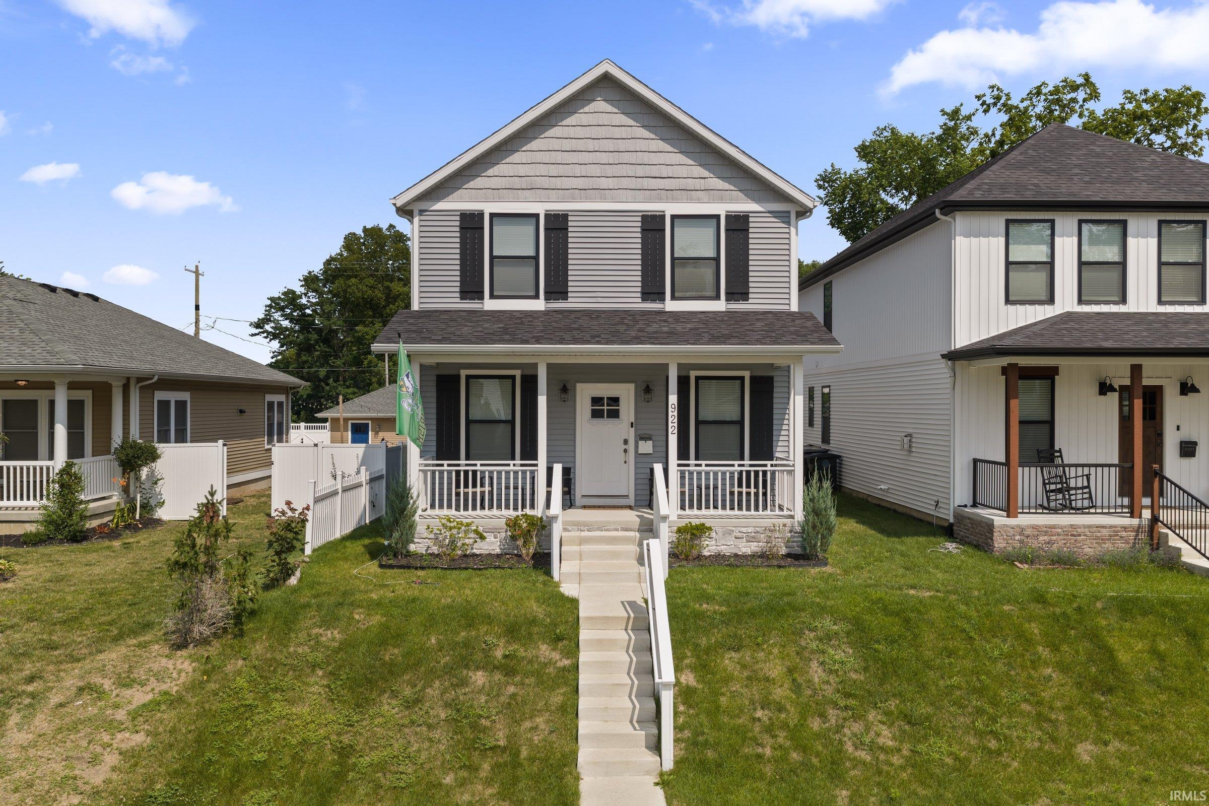 South Bend IN, 922 N Hill Street